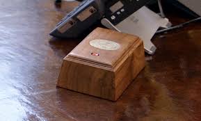 funny virtual comedian