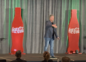 Why Your 2026 Meetings Need a Humorous Keynote Speaker or Emcee